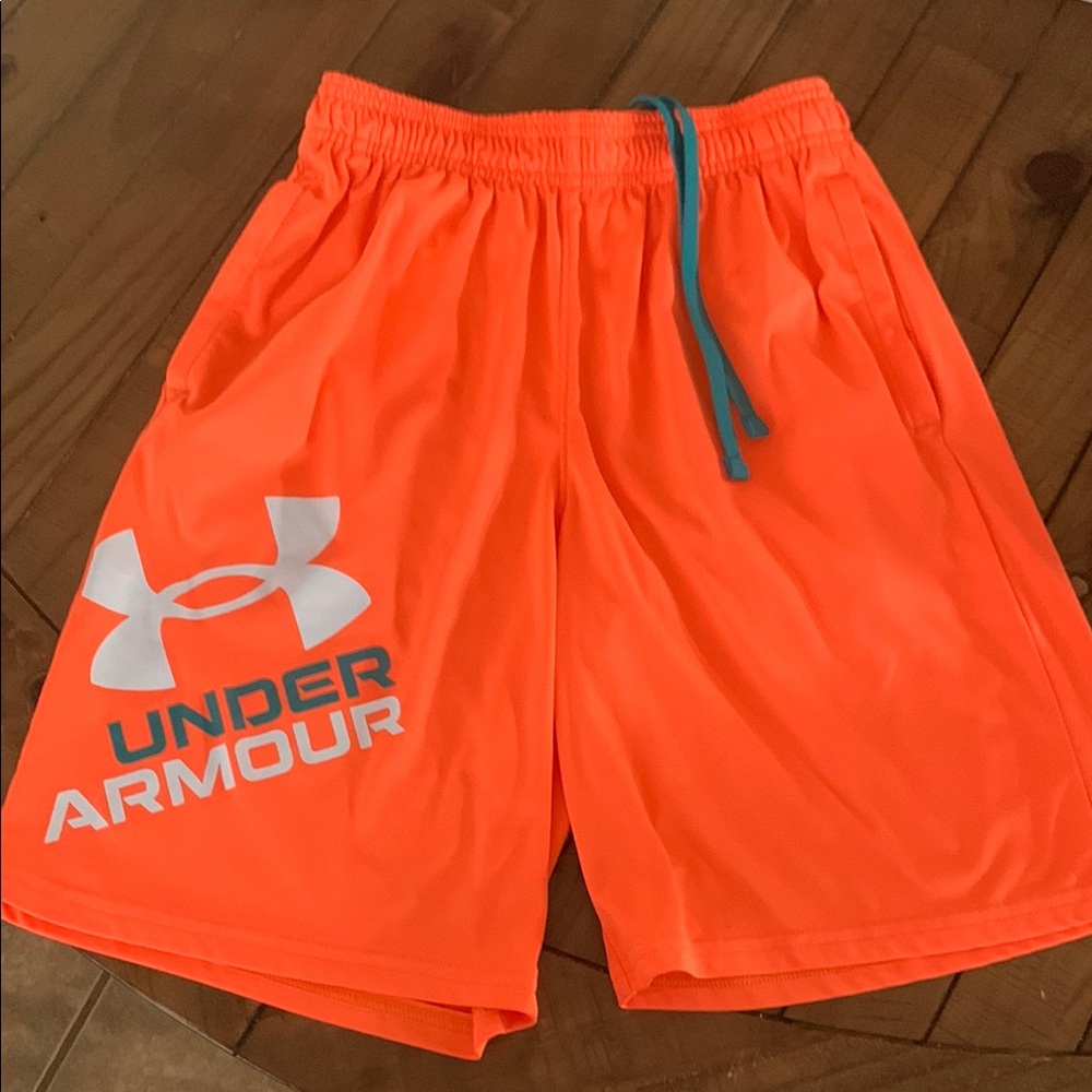Under Armour Boy’s Youth Large Orange Shorts